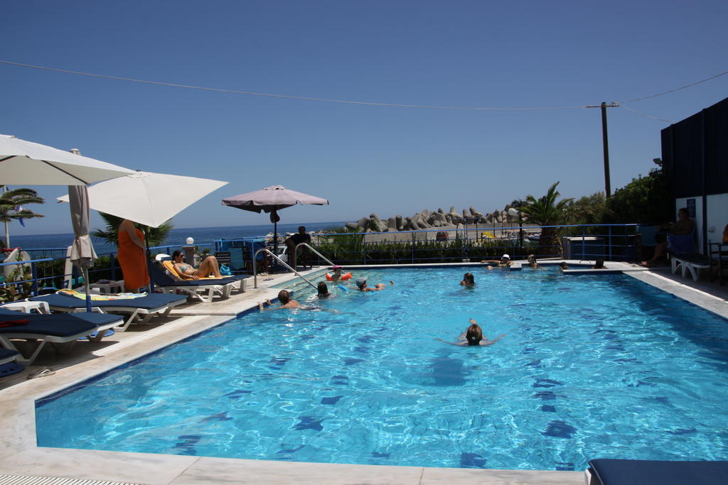 Porto Bello Hotel Apartments Милатос Екстериор снимка