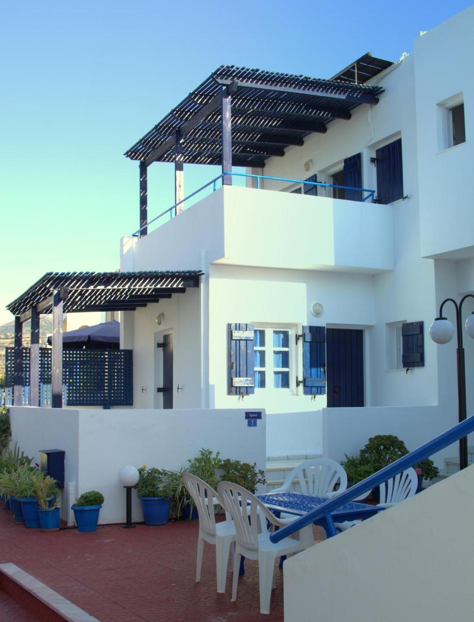 Porto Bello Hotel Apartments Милатос Екстериор снимка